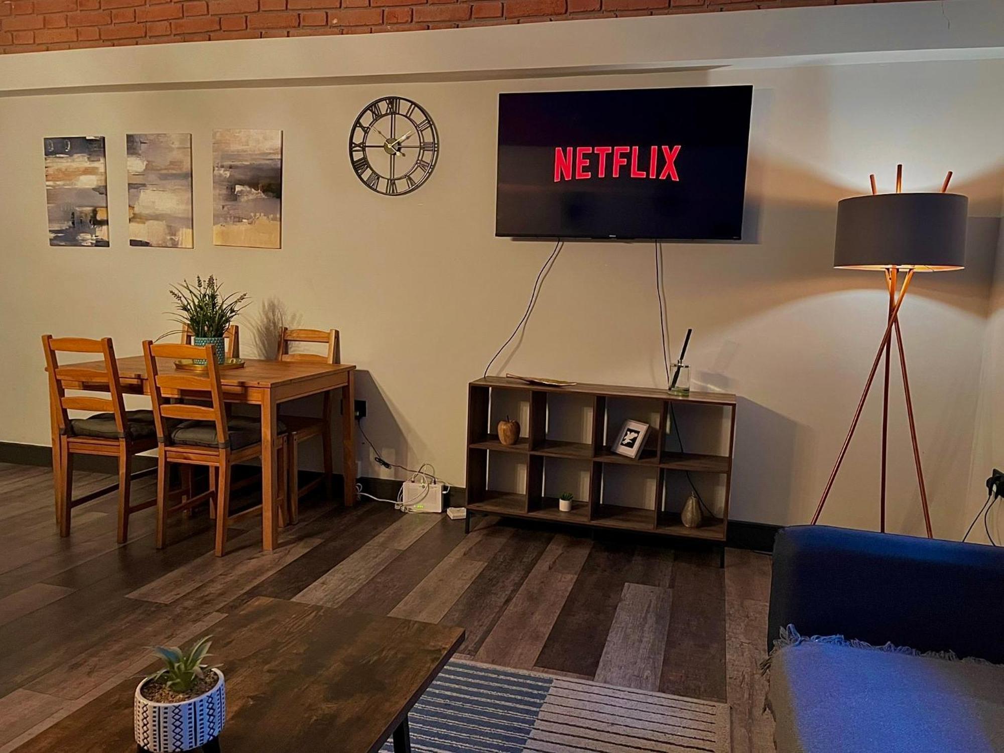 Artistic, Cozy, Stylish, Open Plan, City Centre 1Br Шефилд Екстериор снимка